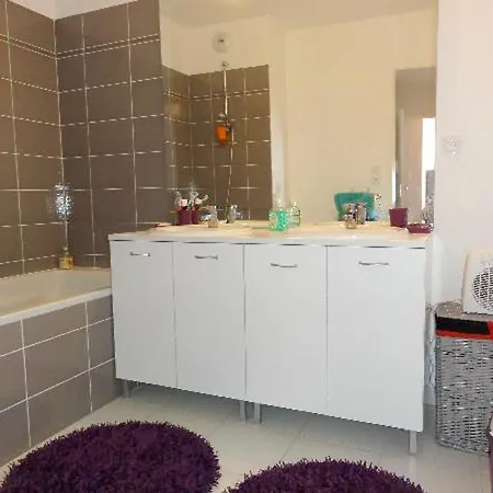 Apartment Charmant A + Terrasse Perpignan